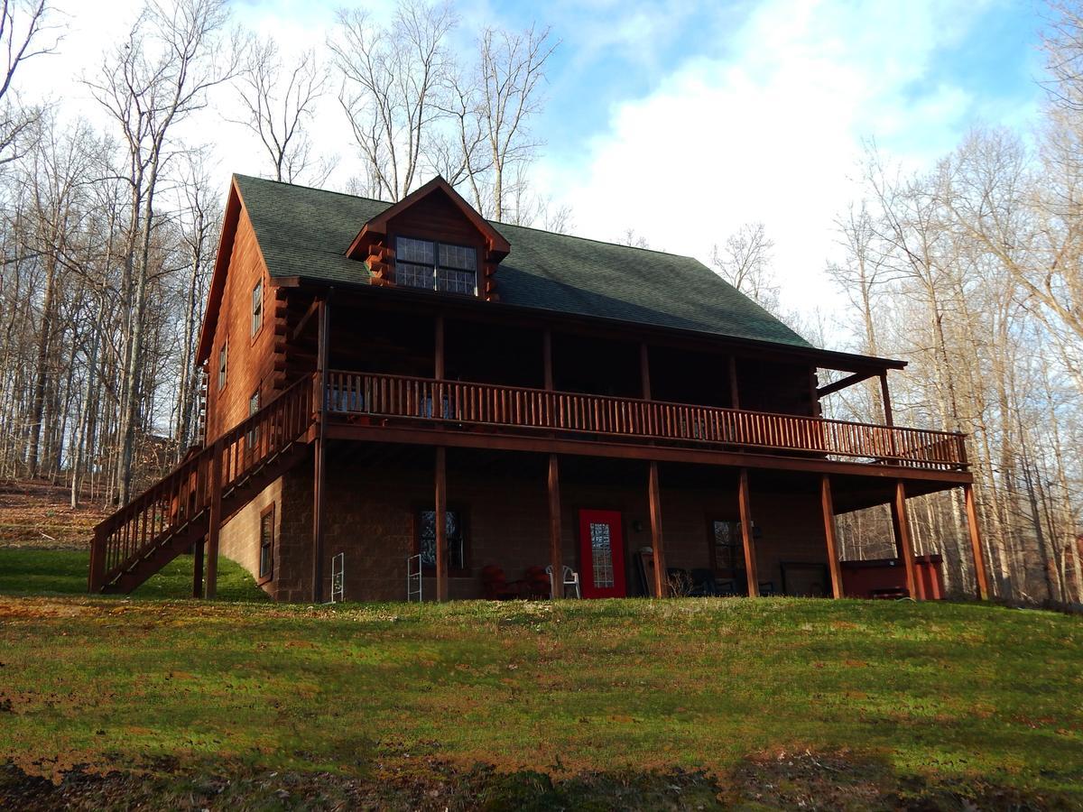 Big Pine Lodge In Hocking Hills Logan Exterior foto